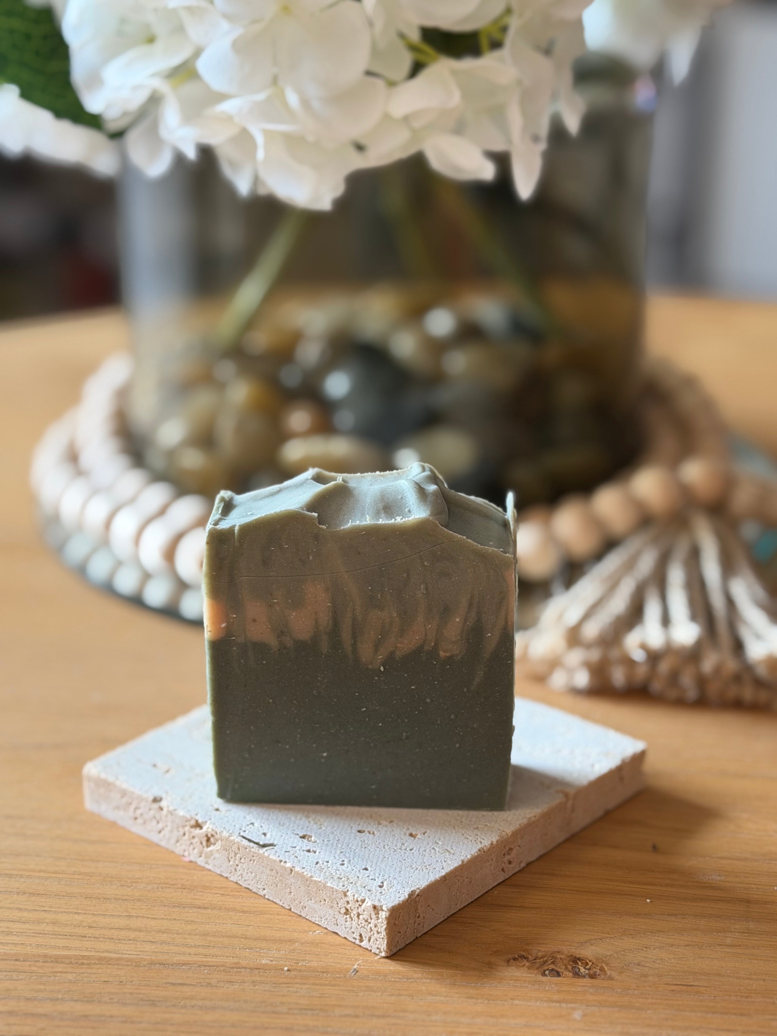 Meno Cool Refreshing Tallow Soap Bar (120g – 130g) | Aloe Vera, Zinc Oxide, Squalane & Green Clay Soap for Perimenopause & Menopause | Handcrafted UK